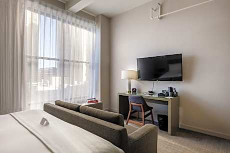 Deluxe Junior Suite