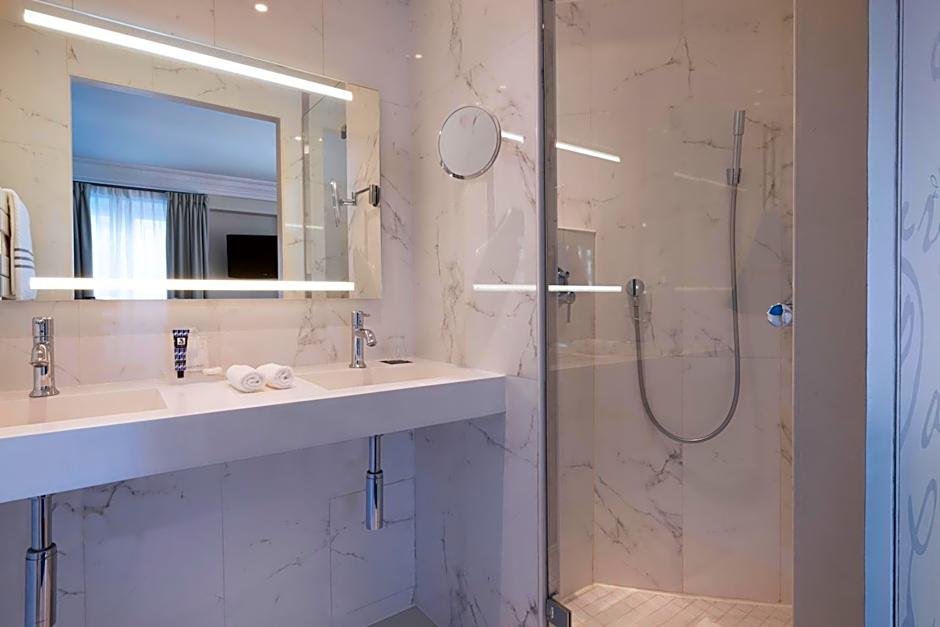 Edouard 7 Paris Opera