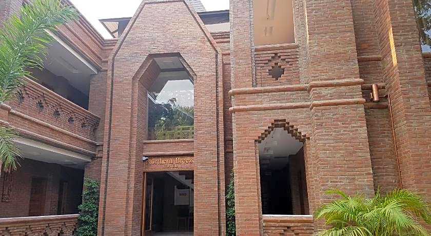 Northern Breeze Guest House