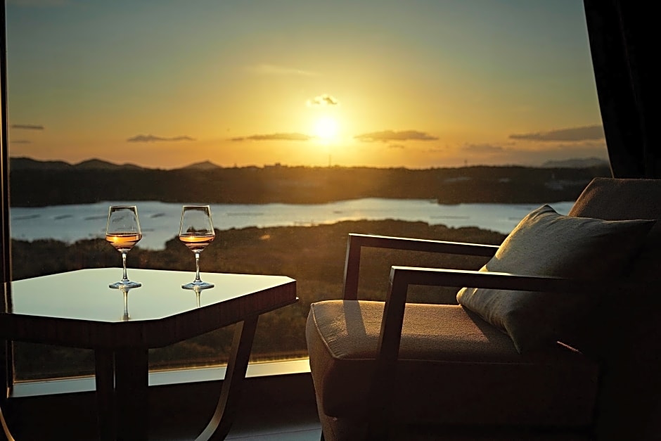 Shima Kanko Hotel The Bay Suites