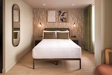 Triple Room *Newly Refurbished*