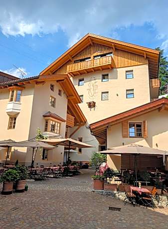 Hotel Schmuckhof