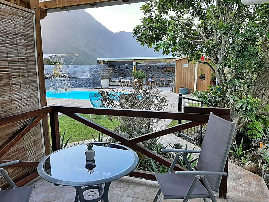 La Croisee des Sentiers