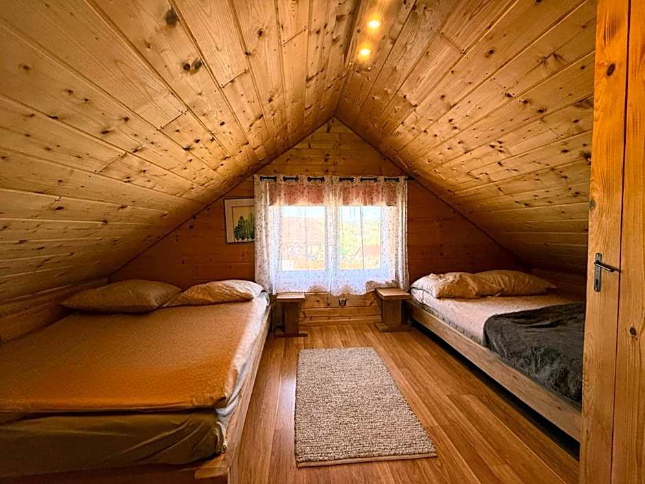 Chaty Jak Dawniej 787-330-207