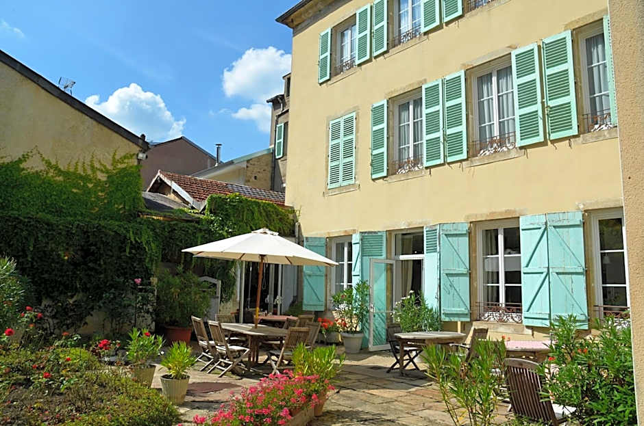 Hôtel et Studios d'Orfeuil