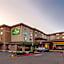 La Quinta Inn & Suites by Wyndham Vancouver