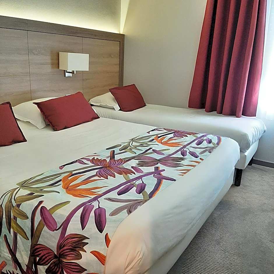 Logis Hotel Relais Saint Jacques - Châteauroux