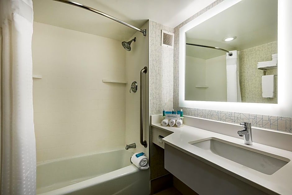Country Inn & Suites by Radisson, Downtown Albany New York