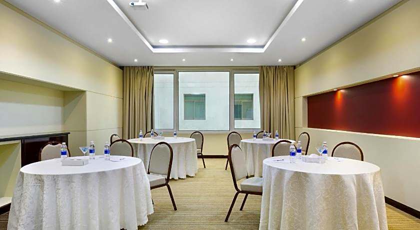 Ibis Muscat Hotel