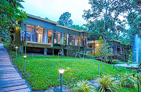 Kuruva Island Resort And Spa