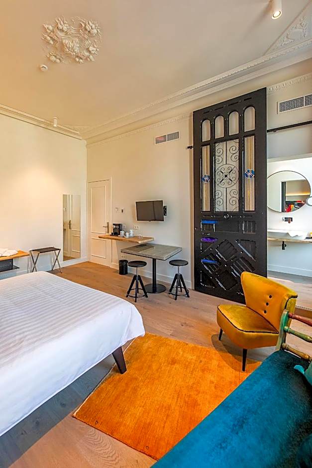 BareFoodGIULIA - Inspiration Hotel