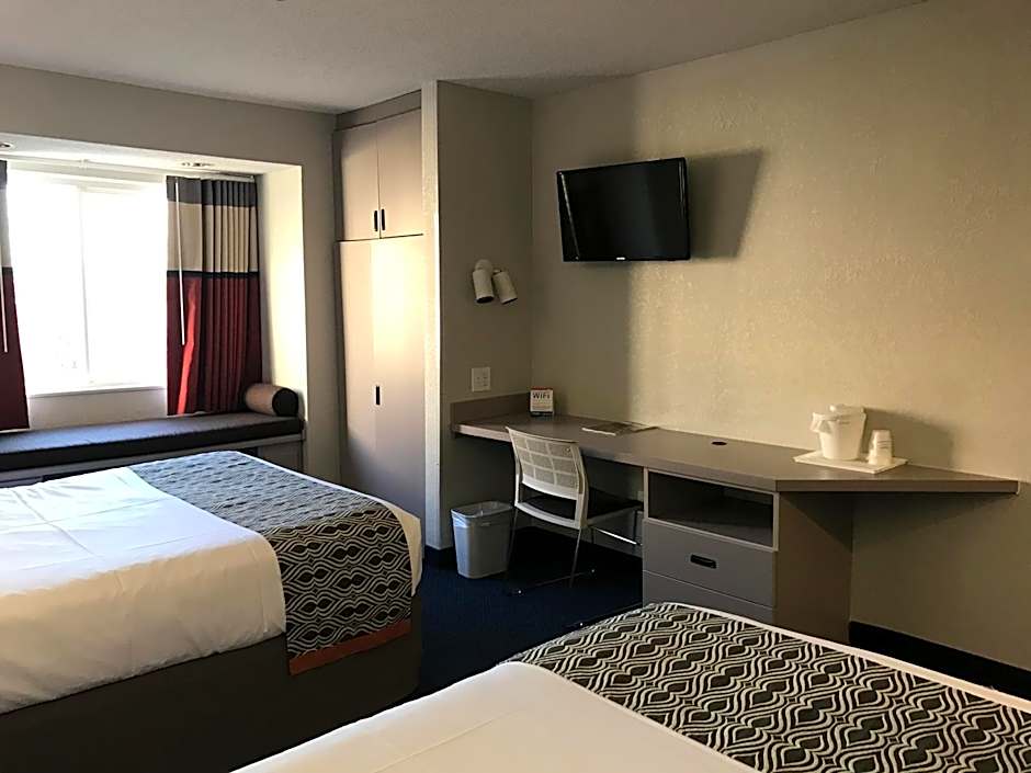 Microtel Inn & Suites by Wyndham Louisville East