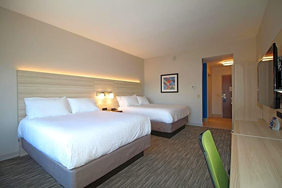 Holiday Inn Express & Suites Ocala By IHG