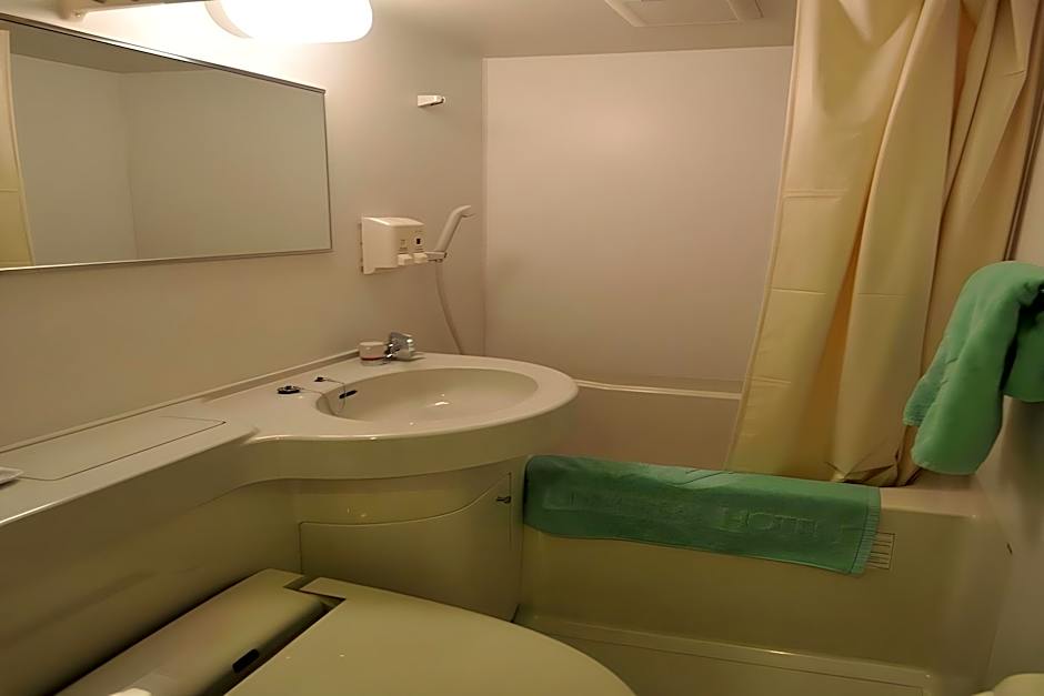Kyoto Universal Hotel Karasuma