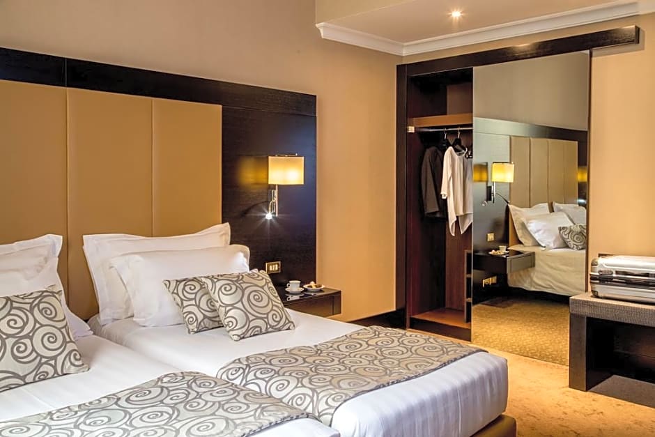 Hotel Savoy