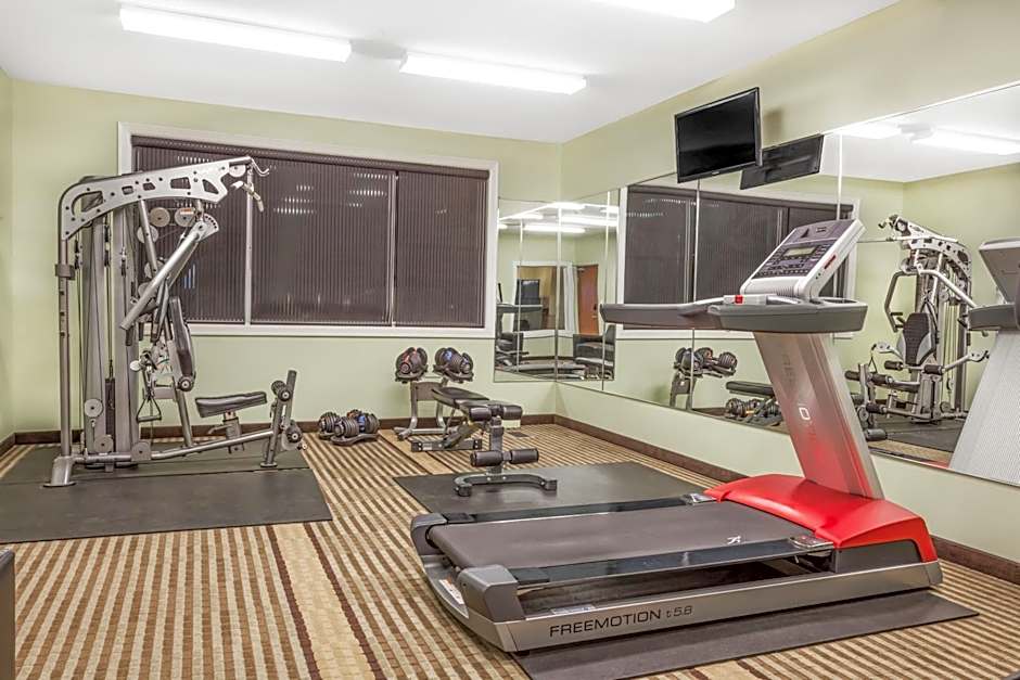 Ramada by Wyndham Carlyle