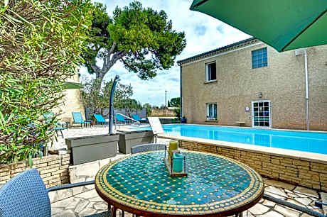 Logis Hotel La Bastide d'Entraigues