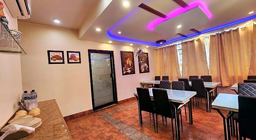 Bhammar's Inn - A Pure Vegetarian Hotel