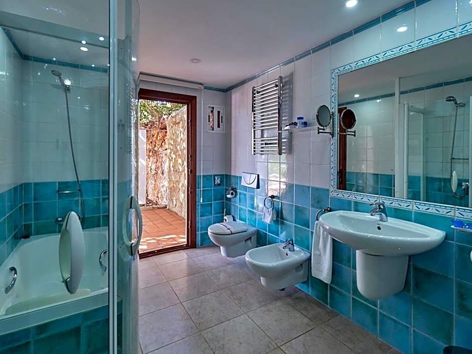 Hotel Petit Cala Fornells