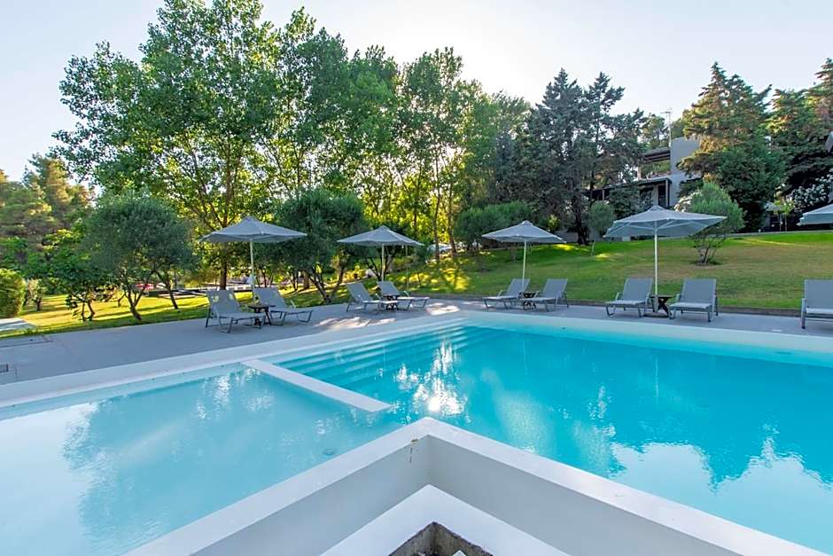 Sani More & Sani Woods