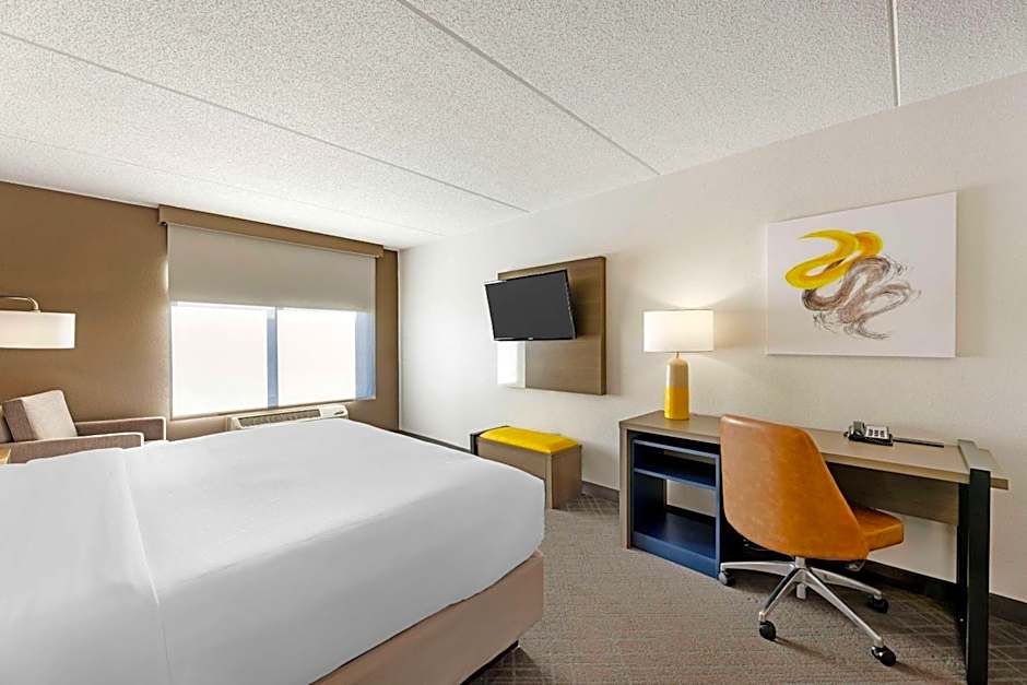 Comfort Inn & Suites Arlington Heights - Schaumburg