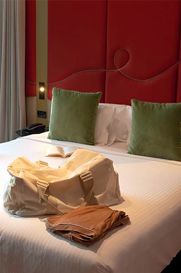 Quincy Hotel Melbourne