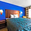 Econo Lodge Inn & Suites Macon North