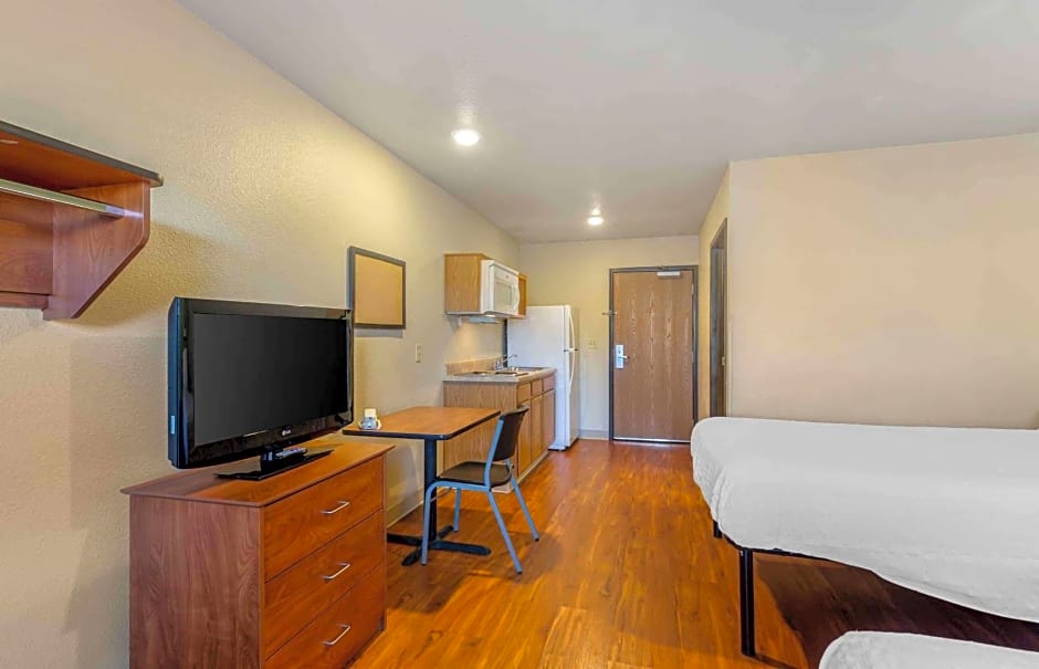 Extended Stay America Select Suites - Cleveland - Mentor