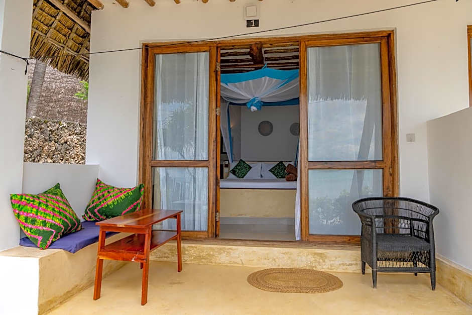 Mnana Beach Bungalows