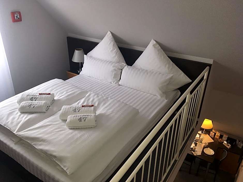 Apartment 47