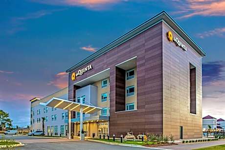 La Quinta Inn & Suites by Wyndham Miramar Beach-Destin