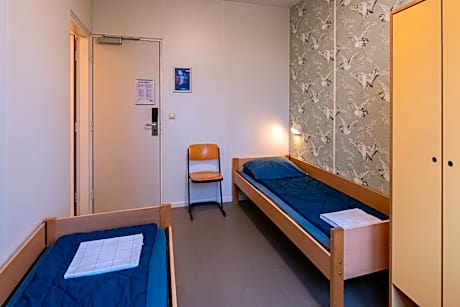 Twin Room with Private Bathroom