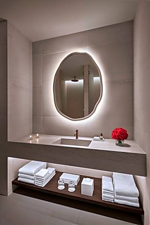 The Madrid, 1 Bedroom Penthouse Suite, 1 King, City view, Private pool, Roof Top Terrace