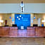 Holiday Inn Express Hotel & Suites Kansas City Sports Complex By IHG