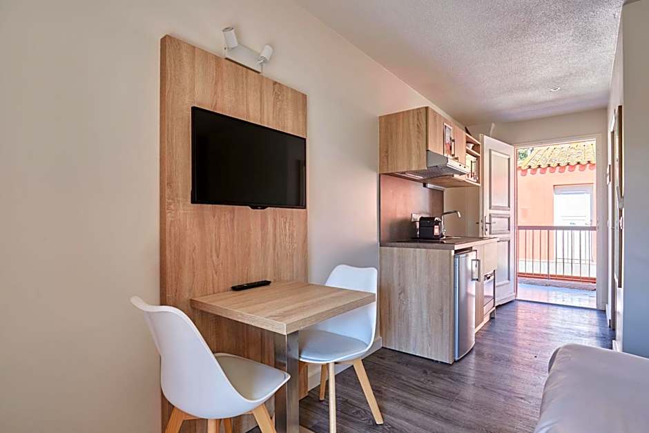 Résidence Odalys Le Village Camarguais Les Gardians