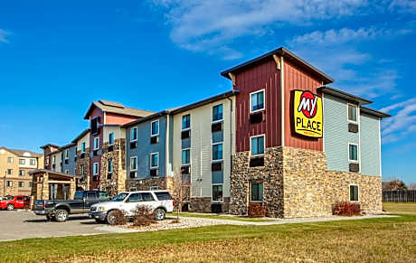 My Place Hotel-Grand Forks, ND