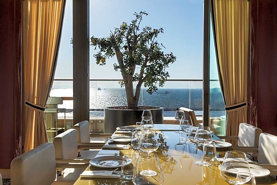 Izmir Marriott Hotel