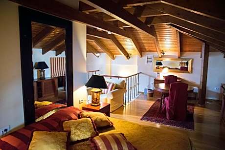 Family Studio Attic with Fireplace