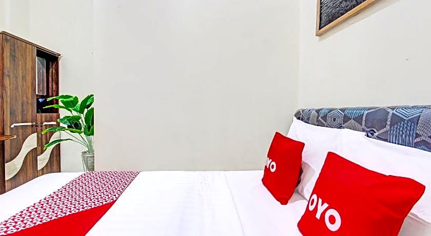 OYO Life 92184 Mr Brown Homestay