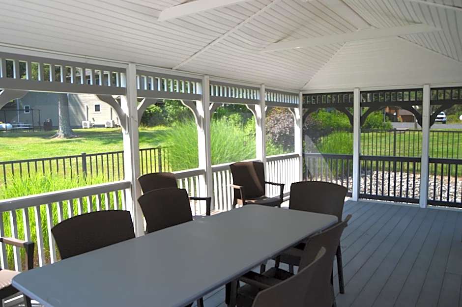 Woodfield Manor - A Sundance Vacations Property