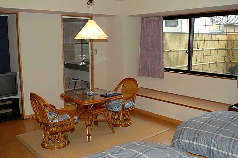 Saga Grace Hotel