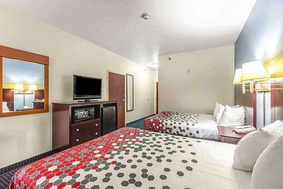 Econo Lodge Inn & Suites North Little Rock