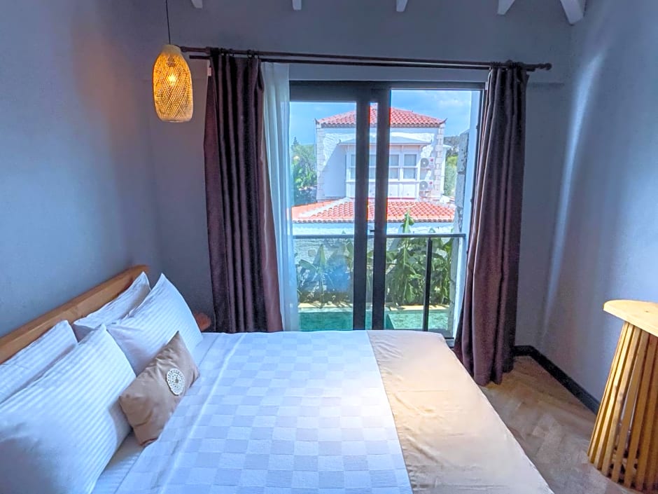Trina Talles Hotel Alacati - Luxury Desing