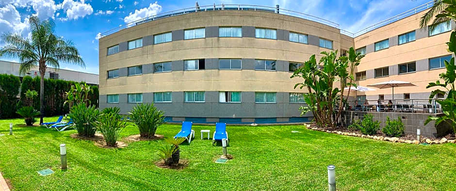 Ramada by Wyndham Valencia Almussafes