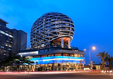 JHL Solitaire Gading Serpong