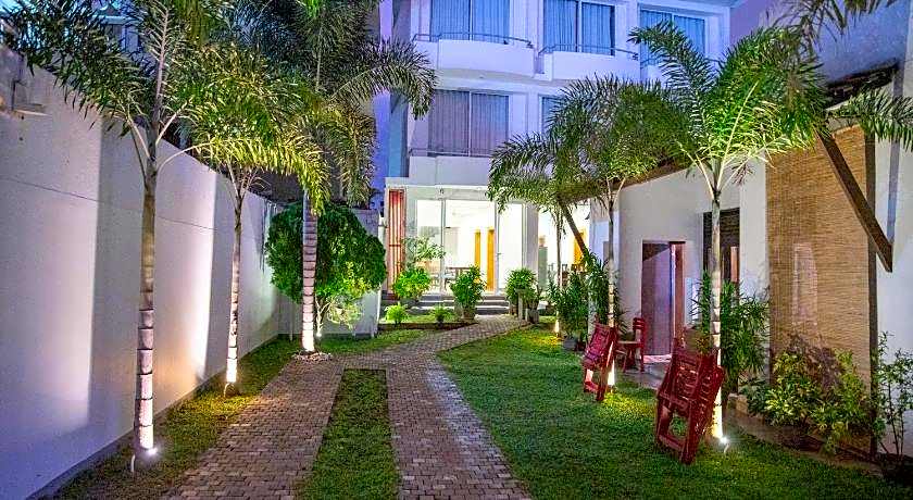 Marine Tourist  Guest House