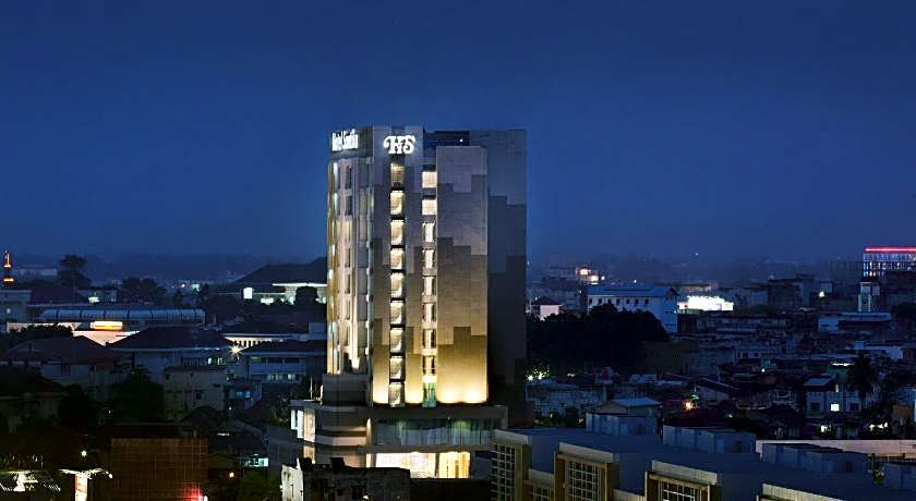 Hotel Santika Radial Palembang