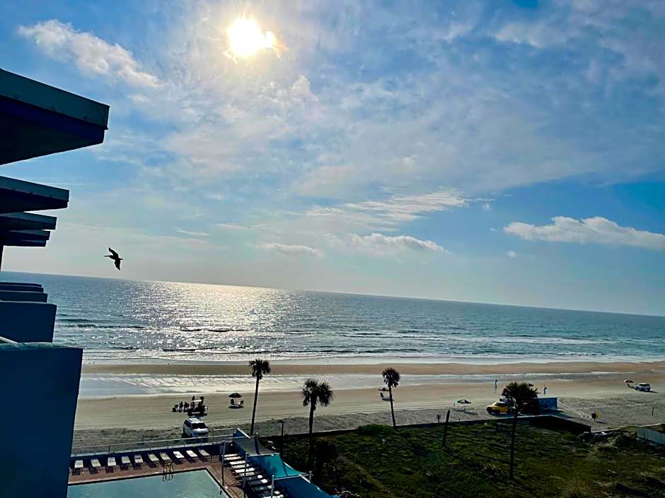 Oceanside Escape
