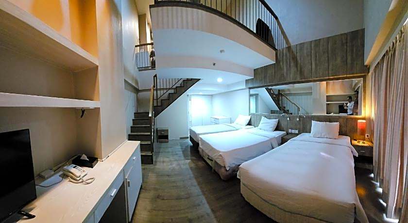 Suite Room on Student Park Apartment