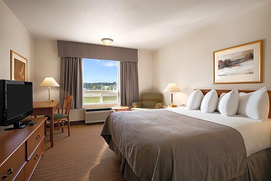 Super 8 by Wyndham Slave Lake AB